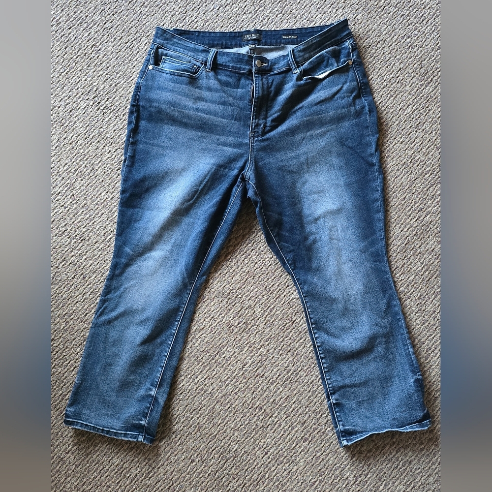 Judy Blue Skinny Fit Capri